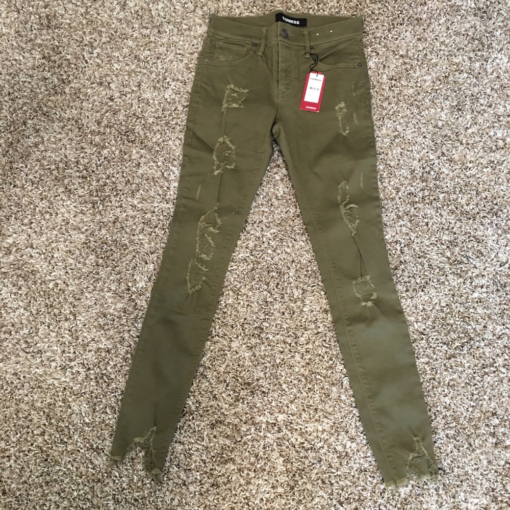 NWT - EXPRESS MID-RISE SUPERSOFT STRETCH ANKLE LEGGING DISTRESSED JEANS - SIZE 2